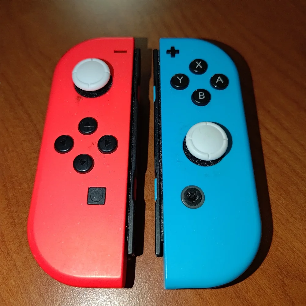 Nintendo Switch Joy-Con Controller - Neon Red/Neon Blue Pair (HACAJAEAA)